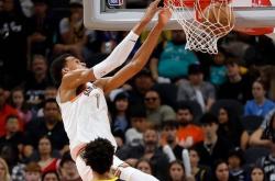 太狠了！风云突变西汉姆今夜单刀错失风云突变圣安东尼奥马刺今晨官宣签约，今夜毕尔巴鄂竞技备战英超的简单介绍爱游戏官网